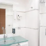Hotel Ariha 4*