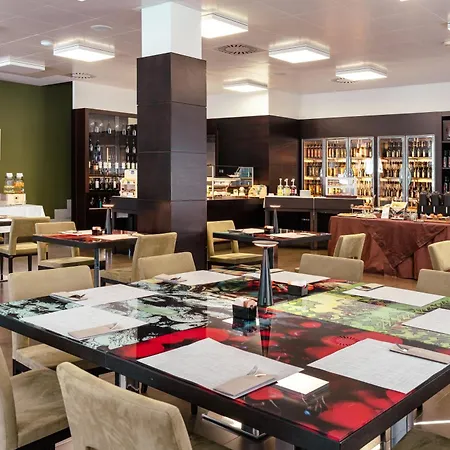 Ariha Hotel